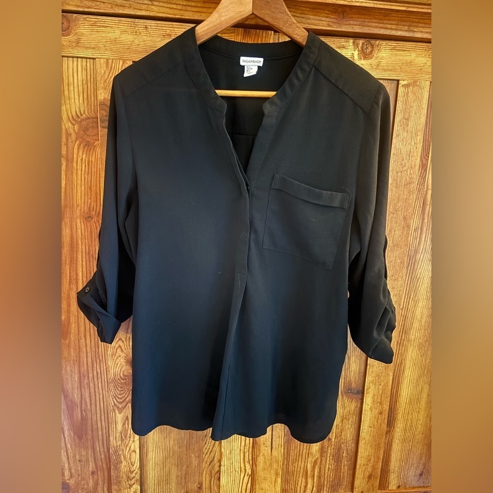 PARAPHRASE Classy Black Top Buttons Half Way Down Business Casual Womens Size L